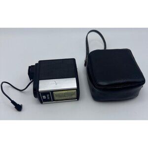Vintage Vivitar 152 Electronic Flash With Leather Case & Sync Cord